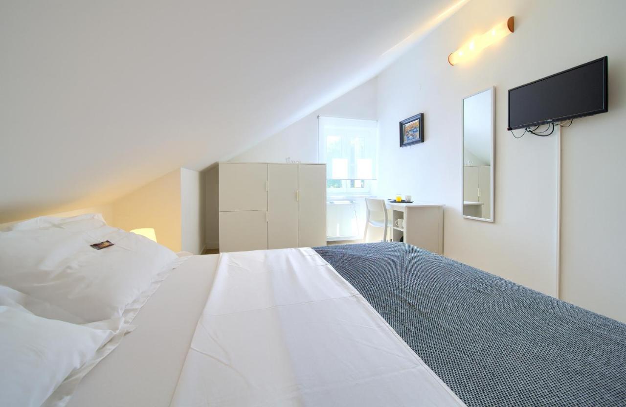 プナト Bed&Breakfast Lucija Bed & Breakfast エクステリア 写真